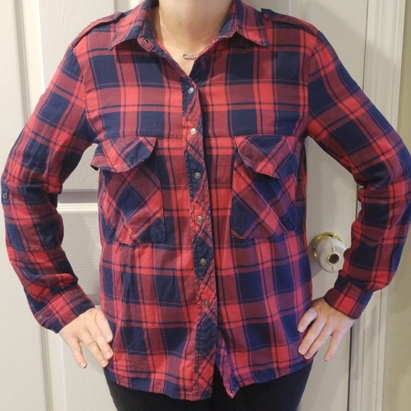 Womens shirt - Picture 2 of 5